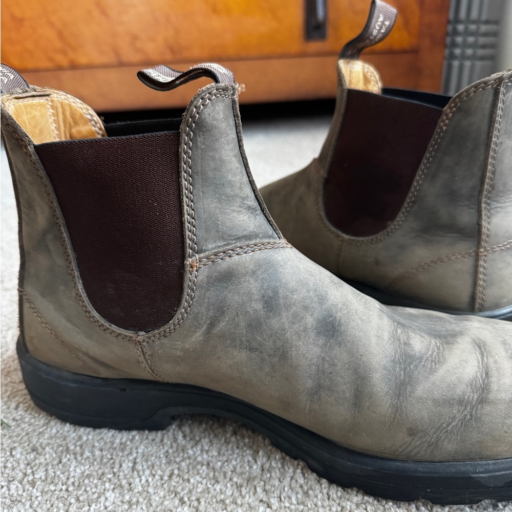 Blundstones - Picture 10 of 10